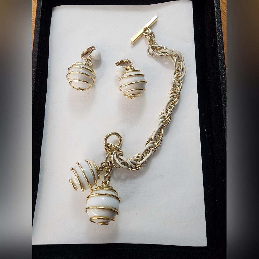 Vintage Crown Trifari White Lucite Parasphere Earrings  and Alfred Phillipe 1954